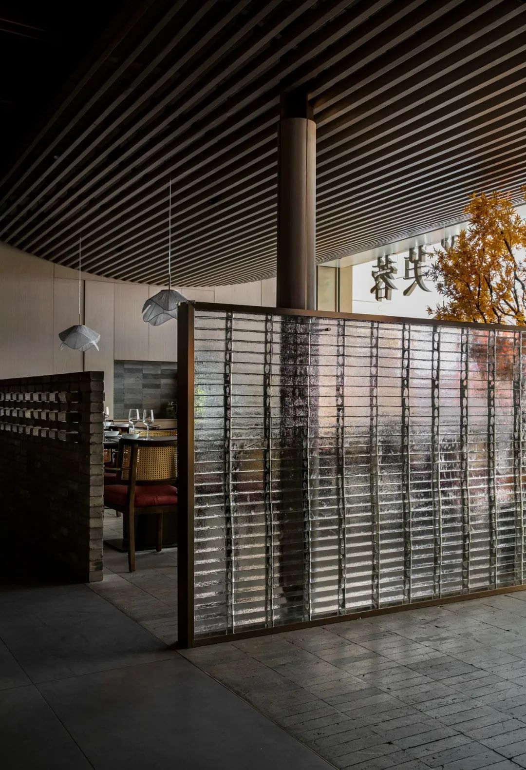 鄭州餐飲設計推薦悅芙蓉新派川菜餐廳裝修案例(圖6)