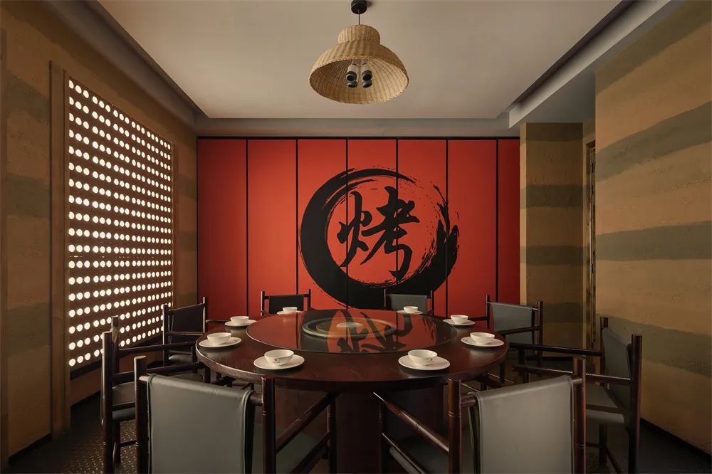 尋味煙火氣  萬(wàn)州小舅母子烤魚餐廳裝修設(shè)計(jì)(圖8)