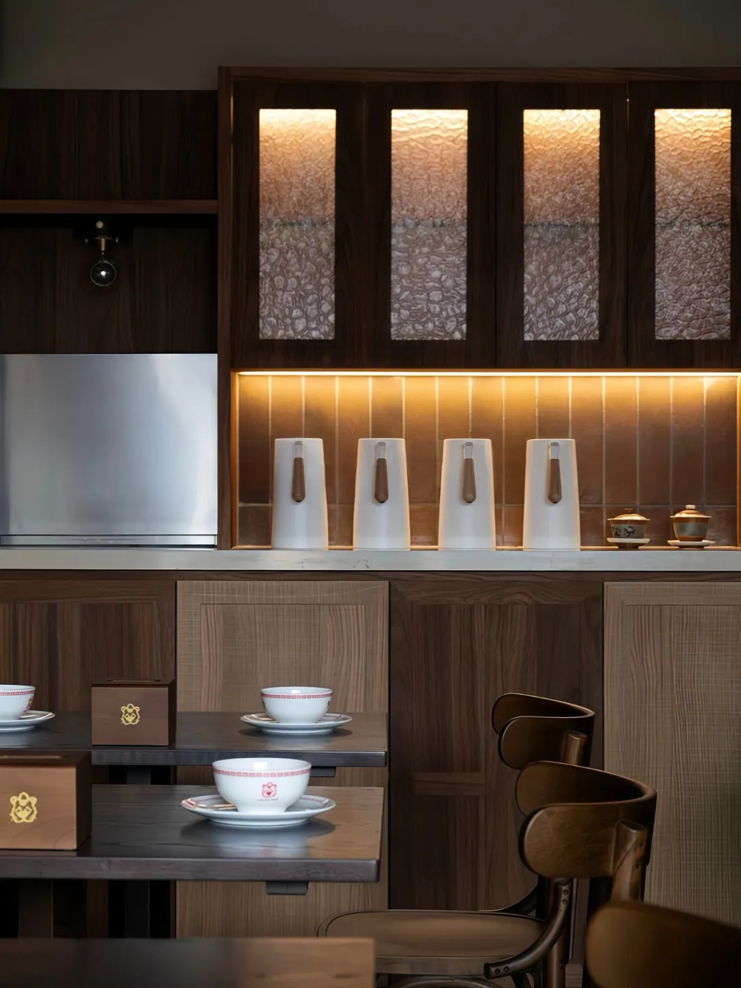 鄭州金博大推薦辣富友川菜館社區(qū)店裝修設(shè)計案例(圖3)
